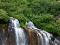 Wasserfallarme am Hraunfossar